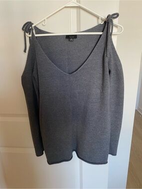 Talbots Grey Knit Top with Branded Lumière Tag